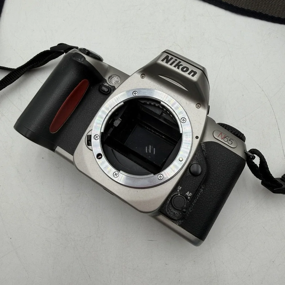 Nikon F55 35mm SLR Film Camera Body Only Tested